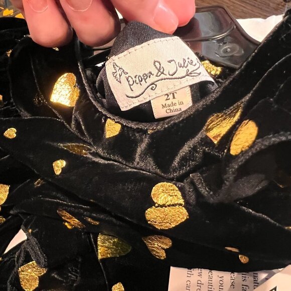 Pippa & Julie Girls' Foil Heart Velvet Dress- Size 2T - Picture 5 of 6